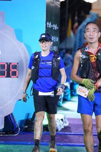 BIB: 5268
                            <button type="button" onclick="openModal(26227347)" class="btn btn-primary btn-sm float-right btn-popup" data-toggle="modal" data-target=".modal-high-quality">
                        <i class="fas fa-shopping-cart"></i> Add to Cart
                    </button>
                                            <button type="button" onclick="isThisMe(26227347, true)" class="btn btn-success btn-sm float-right btn-popup btn-isme hidden" data-toggle="tooltip" data-placement="bottom" title="นี่คือรูปของคุณใช่ไหม คลิกที่นี่เพื่อเอาเข้าอัลบั้ม">
                        <i class="fas fa-plus"></i> Add to album
                    </button>
                    <button type="button" onclick="isThisMe(26227347, false)" class="btn btn-warning btn-sm float-right btn-popup btn-isnotme hidden">
                        <i class="fas fa-ban"></i> Remove from album
                    </button>